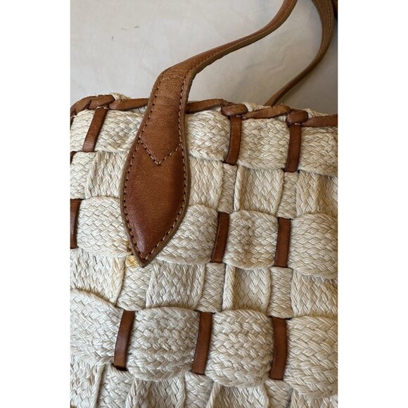DE VECCHI Made in Italy Tan Woven Fibers & Leather Handle Shoulder Bag - Picture 5 of 10
